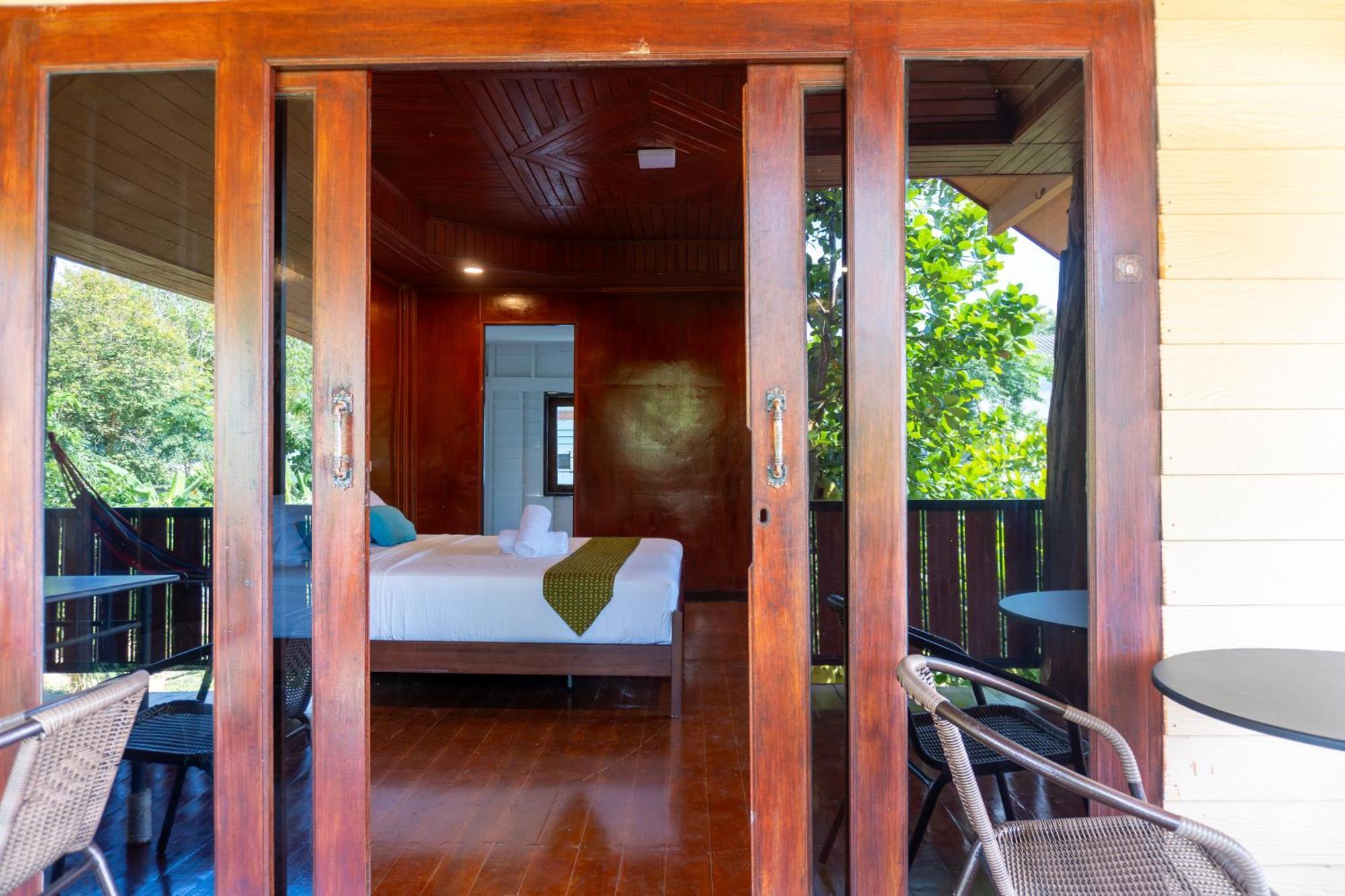 Chill Out Resort Ko Lanta Exterior foto